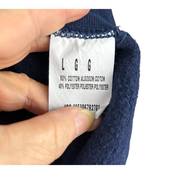 Harry Potter Hogwarts Sparkling Crest on Navy Fruit of the Loom Hoodie Size L - Picture 5 of 6